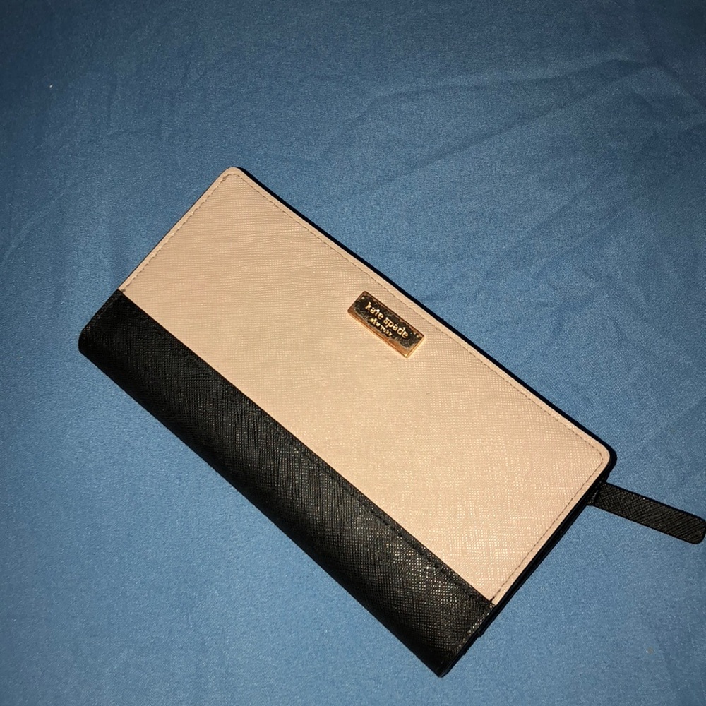 Kate spade wallet